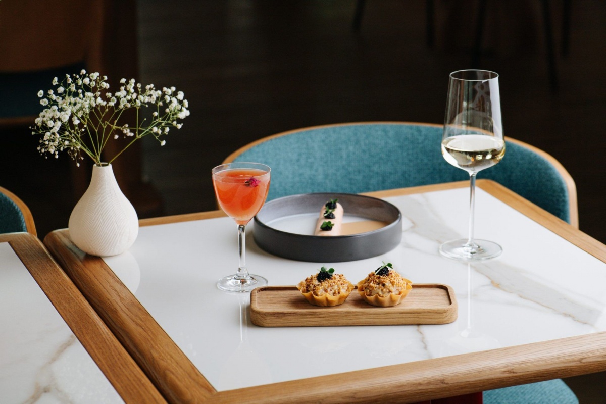 NEO Restaurant by Alexander Fink NEO Restaurant by Alexander Fink