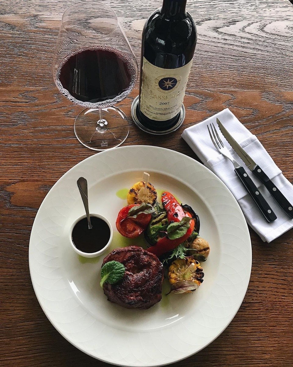 Wine & Vine Wine & Vine