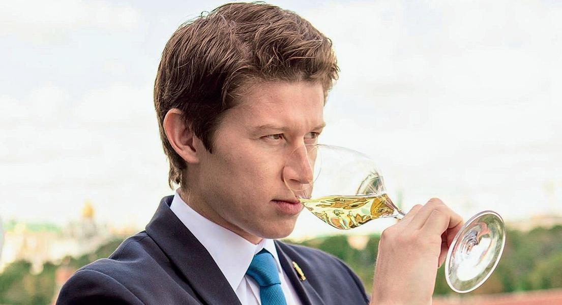 Владислав Маркин