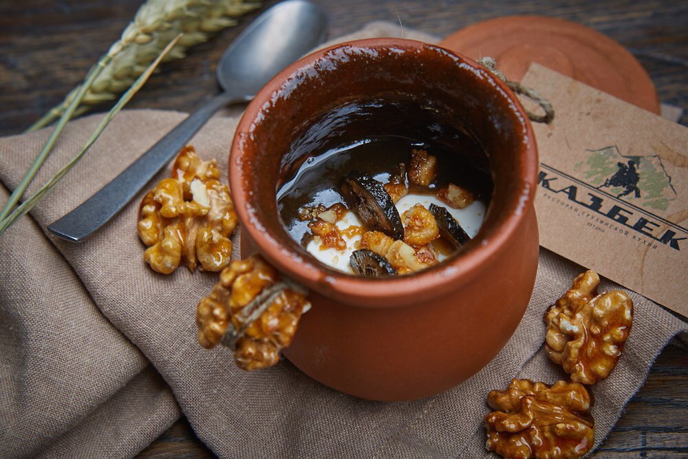 Казбек Казбек