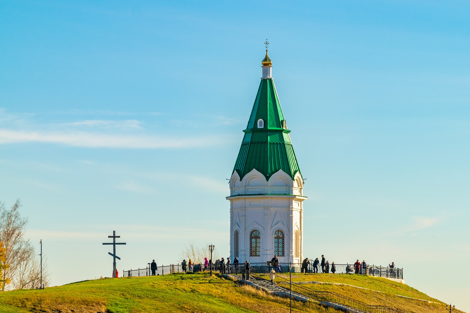 город_shutterstock_AlxCreate_1227944860.jpg