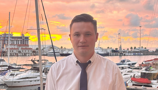 Лучший официант по версии WHERETOEAT SOUTH 2025